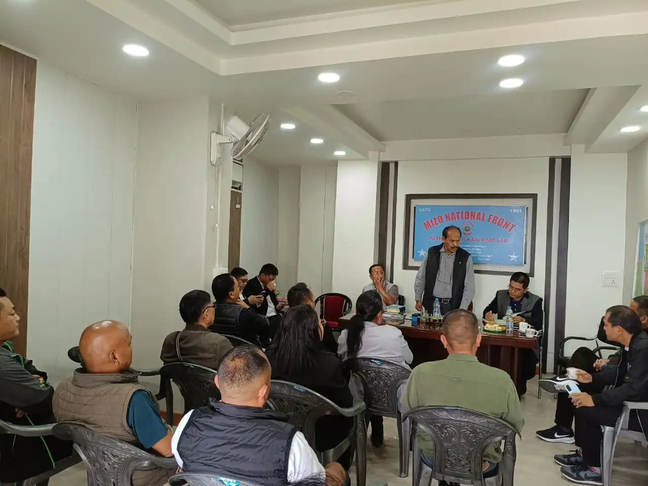 Vigilance leh Action Committee in meeting nei
