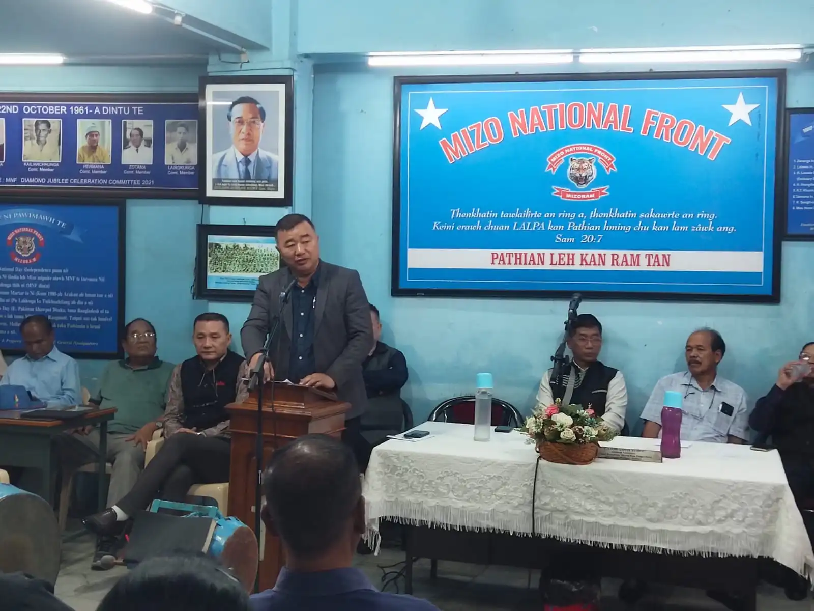 Kan MP-te abstain mai mai lo turin kan phut- Lalchhandama Ralte, LoP